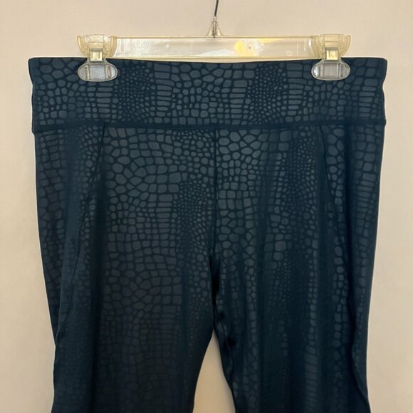Sweaty Betty Womens Croc Print Embossed 7/8 Athletic Leggings XL Teal Blue NWT - Picture 8 of 13
